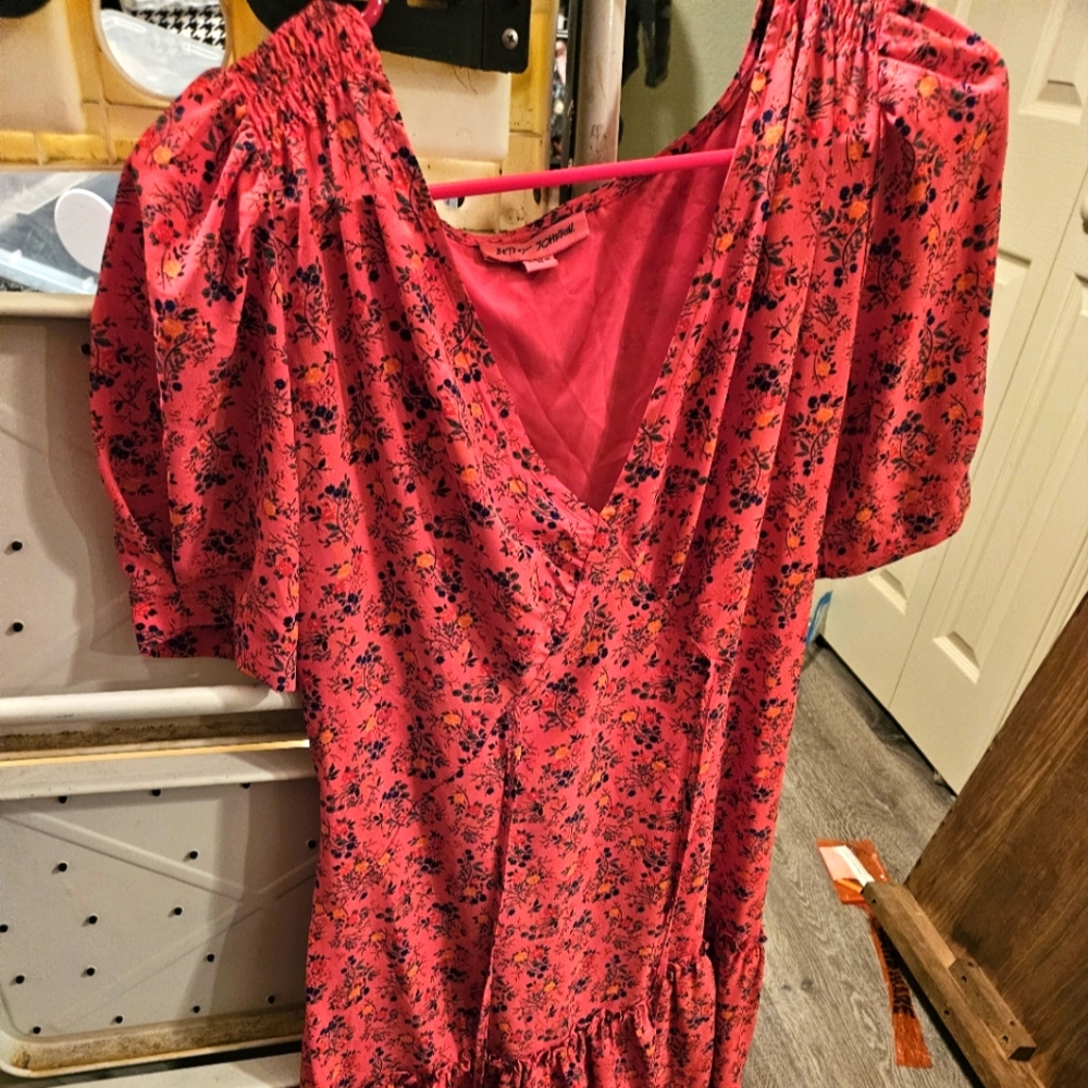 Floral Pink Betsey Johnson Dress with Puff Sleeves